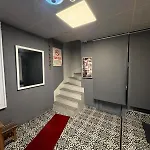 Hotel Grey House B Block